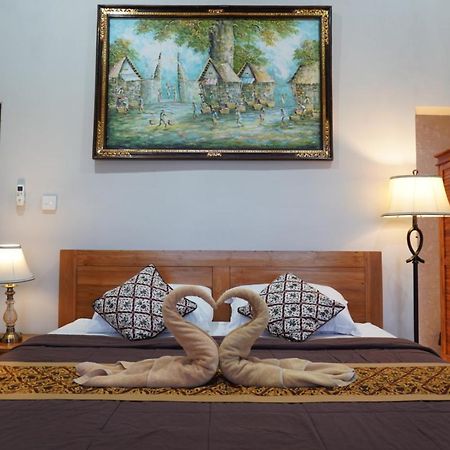 Puri Bisma Ubud - 4 Bedroom Private Villa - 10 Min Walking To Ubud Center ภายนอก รูปภาพ